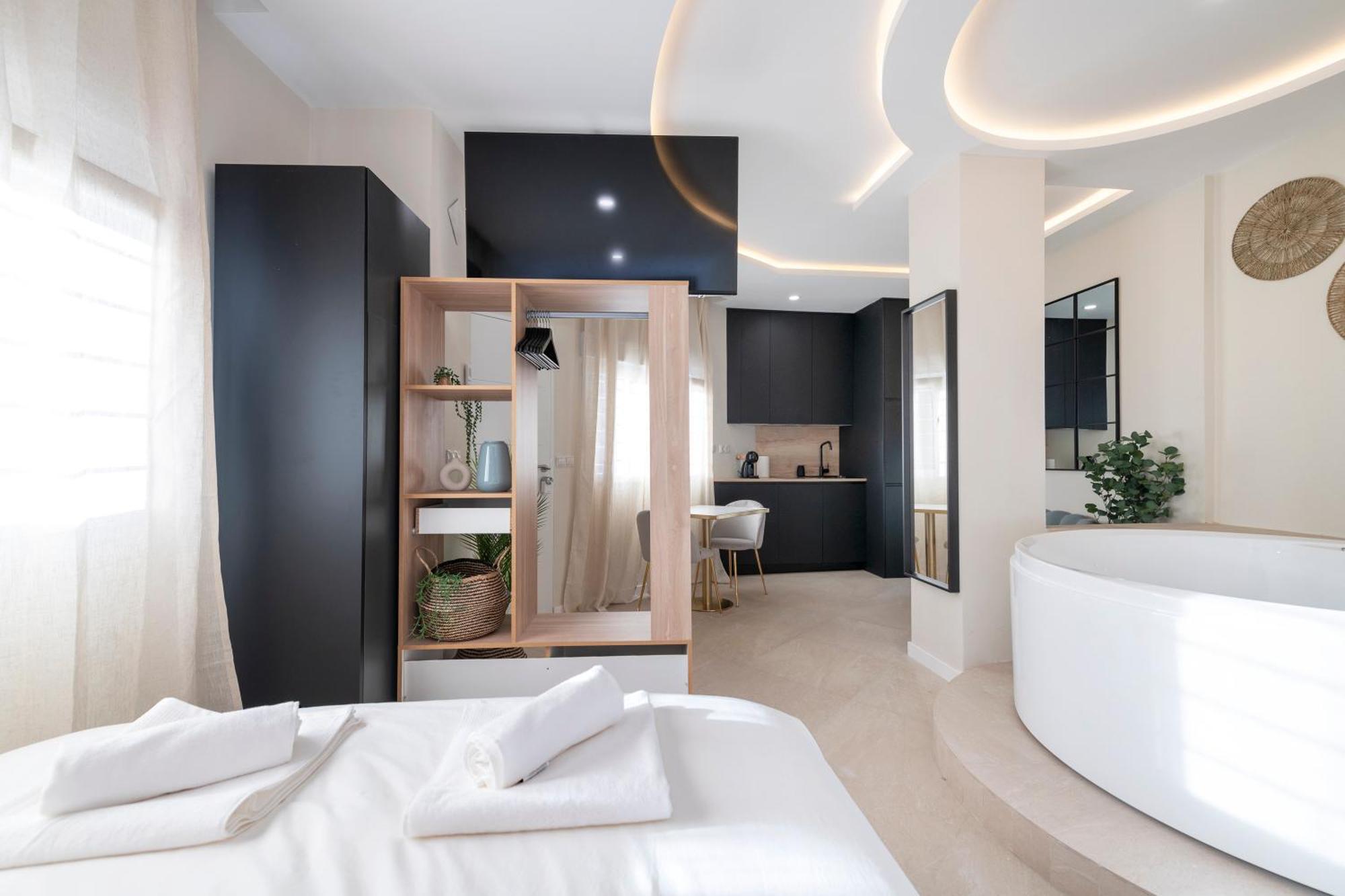 Malaga Boutique V.V Luxury Jacuzzy Apartment Ngoại thất bức ảnh